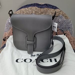 ❤️SOLD❤️ Coach courier crossbody NWT grey